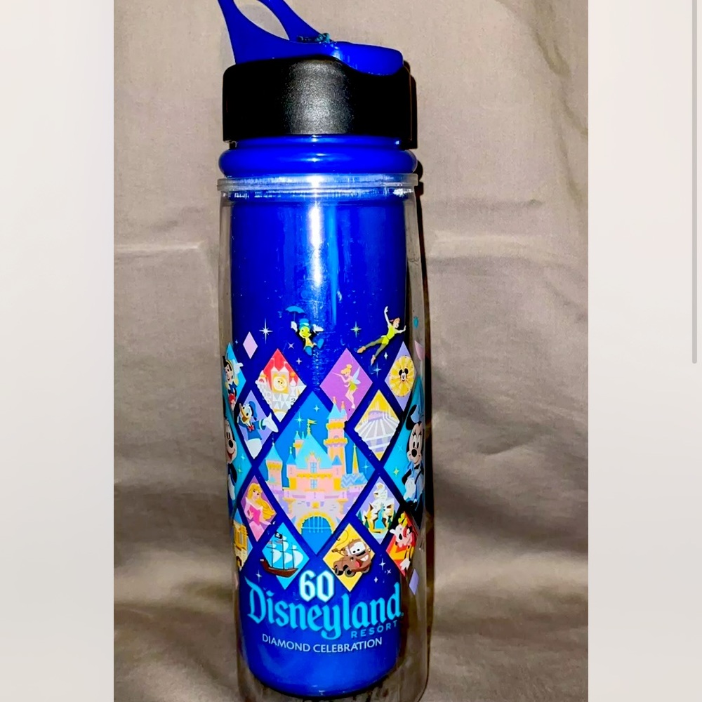 Disneyland 60th Diamond Celebration Sports Water Bottle w/lid & straw HTF